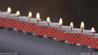 Bonfire - Jessica - Queensnake.com - Queensect.com