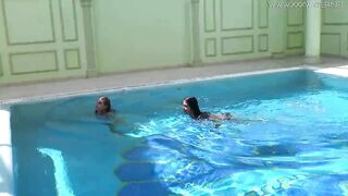 Jessica and Lindsay naked swimming in the pool