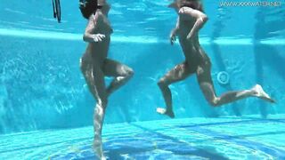 Jessica and Lindsay naked swimming in the pool
