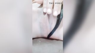 girl masturbating her pussy , dokhtar irooni bazi ba kosesh