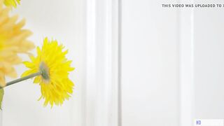 Mom and Daughter can squirt like hydrants