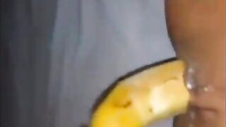 Jessica La Negra Masturbandose Con Un Platano y Pide A Grito