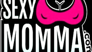 SEXYMOMMA - Chubby lesbian eating out skinny teens pussy