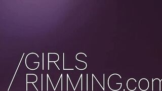 Gorgeous Lesbian threesome with Rimjob