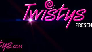 When Girls Play - Kylie Page Michele James - Bathing