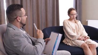 Psychologist Got My Snatch Stretched Wide Raw On Sofa