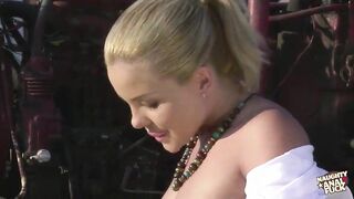 Charming blondie gets her round butt screwed on the fields