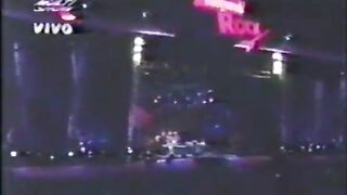 Enghaw (GLM) live at Hollywood Emo 93 in Rio de Janeiro