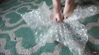 Let's make some tunes DJ angel who has a foot fetish