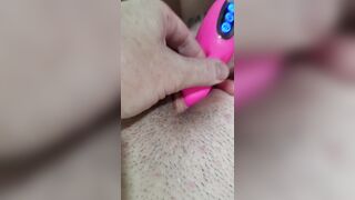 Munching on that twat