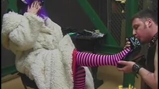 Saucy floozy enjoys gratifying this concupiscent stud’s pulsating meat