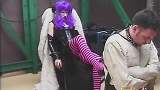 Saucy floozy enjoys gratifying this concupiscent stud’s pulsating meat