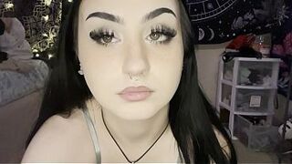 I got recent underware and im showing off my emo teen corpulent butt for u