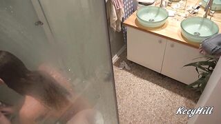 Breasty Kecy in the shower