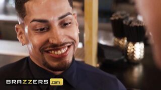 BRAZZERS - Yorgelis Carrillo Oils Up In The VIP For Leo Santos And Delivers The Screw Of His Fantasies