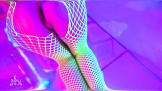 Jewelz Blu Trippy Neon Fishnet Sextoy Suck and Bang (FULL MOVIE SCENE ON MODELHUB)