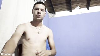 YOUTHFUL SLIM HOMO PORN