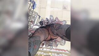 POV Upskirt Cunt at the Grocery Store!