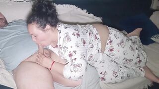 Nunca acabamos de ver la pelicula, pero siempre acabamos cogiendo bien rico