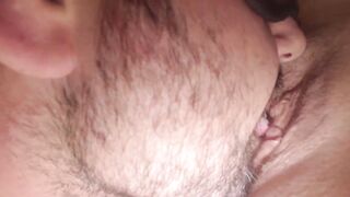 Madrastra caliente se folla a su hijastro. Esta mother I'd like to fuck Gordita es una zorra