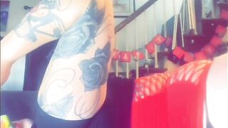 big beautiful woman squirts the rainbow