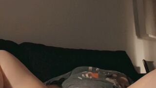 Making my cunt squirt with my toy