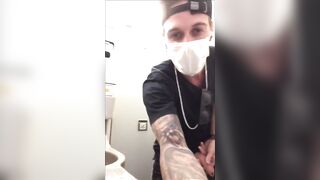 I can't stand how lustful I'm and I go to the airplane washroom to masturbate.