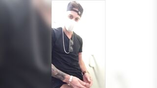 I can't stand how lustful I'm and I go to the airplane washroom to masturbate.