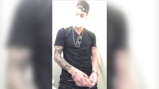 I can't stand how lustful I'm and I go to the airplane washroom to masturbate.