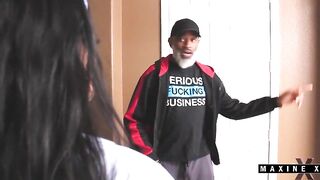 Older BBC Dude Shaun Dam Bangs The Horny Oriental Masseuse Maxine X!