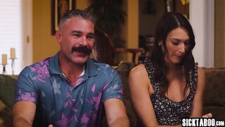 Sexy playgirl gave a oral and they enjoyed hardcore vagina banging