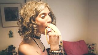 Mandarine's fresh suit drives my insane (teaser)