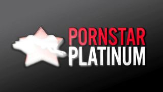 Ariella Ferrera dives deep into Mindis hairy pussy