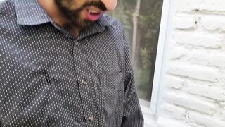 Esposa infiel insatisfecha de su esposo le pide verga a su mejor amigo