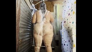 I shower in the public restroom and I touch myself during the time that showering.