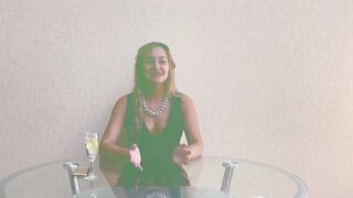 ЛУЧШАЯ ПОДРУГА ЗАНИМАЕТСЯ СЕКСОМ С МОИМ МУЖЕМ