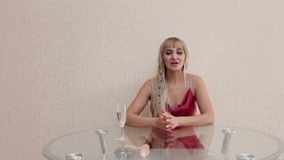 МЕНЯ БЕСЯТ ЕГО ПРИВЫЧКИ