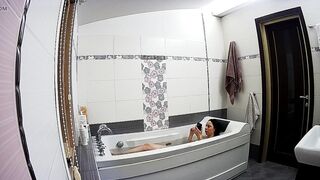 Bath: Stella Relaxing and Singing in the Washroom – Real Amateur Washroom Scene
