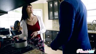 Snatch Lockjaw - S2e9