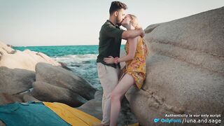 Intensive Outdoor Sex On The Rocks - Ribald Hair, Wind and Squirting