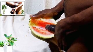 Hunk masturbation porn using lovely watermelon as a moist snatch. I screwed & enjoyed whilst watching female sexy snatch untill I got cum