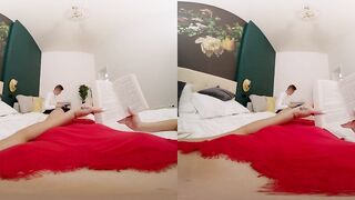 U're So Hot I Can't Focus on Studying - Female POV VR