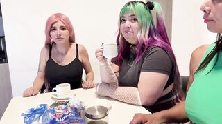 This family goes insane when the father isn't around. TRAILER