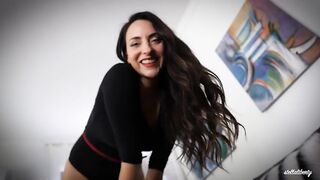 Butt-Smushing Giantess Stella_Liberty WILL GET U and Flatten U!!