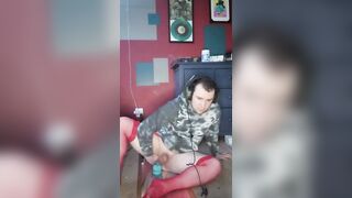 Trans e-beauty grinding on mirror