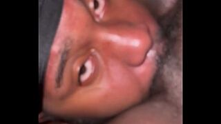 290 Chicago Floozy squirtin in Large Dad mouth