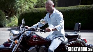 Hawt hottie drank massive rod and enjoyed hardcore snatch screwing