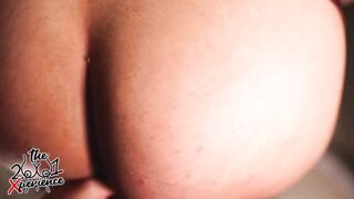 Mi'miga Kylei me sorprende después de un largo día y me invita a llenarle el coño de leche(previa)