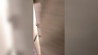 TRICKLING PU$$Y JUICES on an AIRPLANE WASHROOM :)