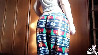 Walking and farting in pajamas